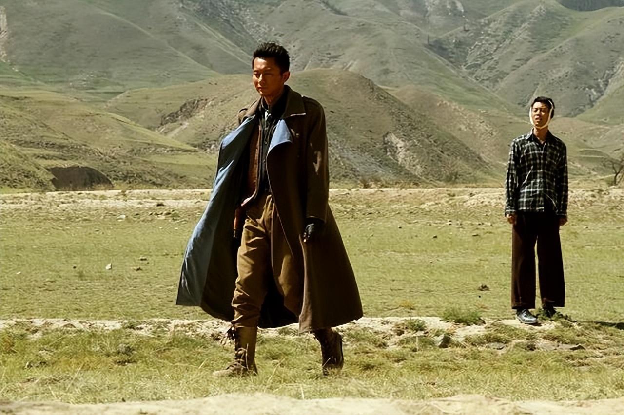 善恶终有报！44岁的李晨，终于为自己的“风流”付出了巨大代价