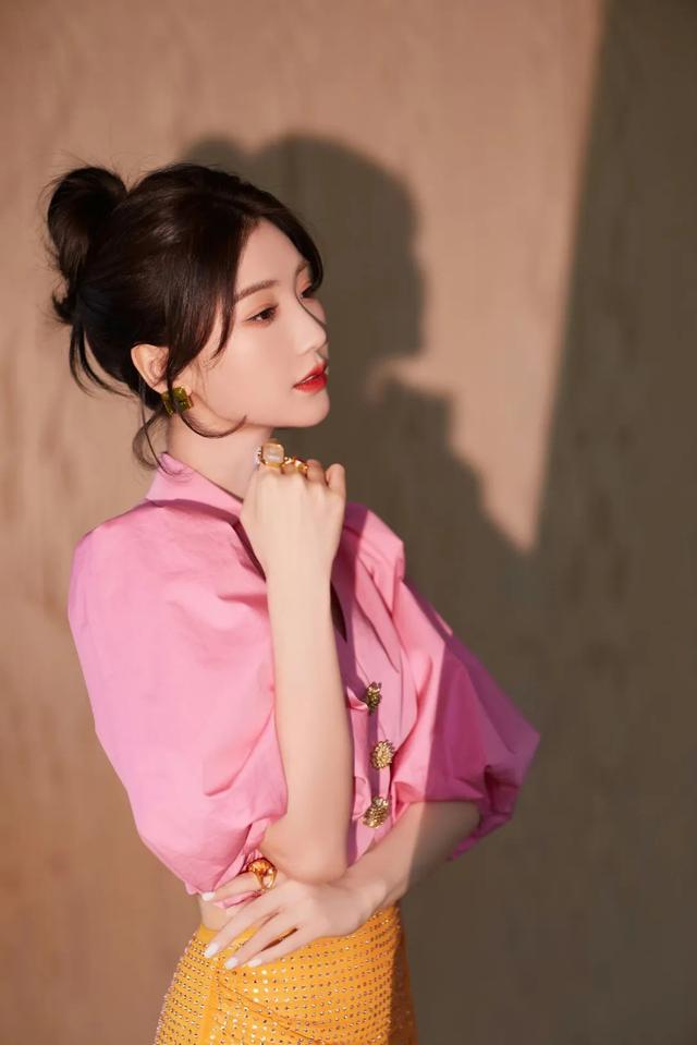 全智贤才是最懂S弯刘海的女人！