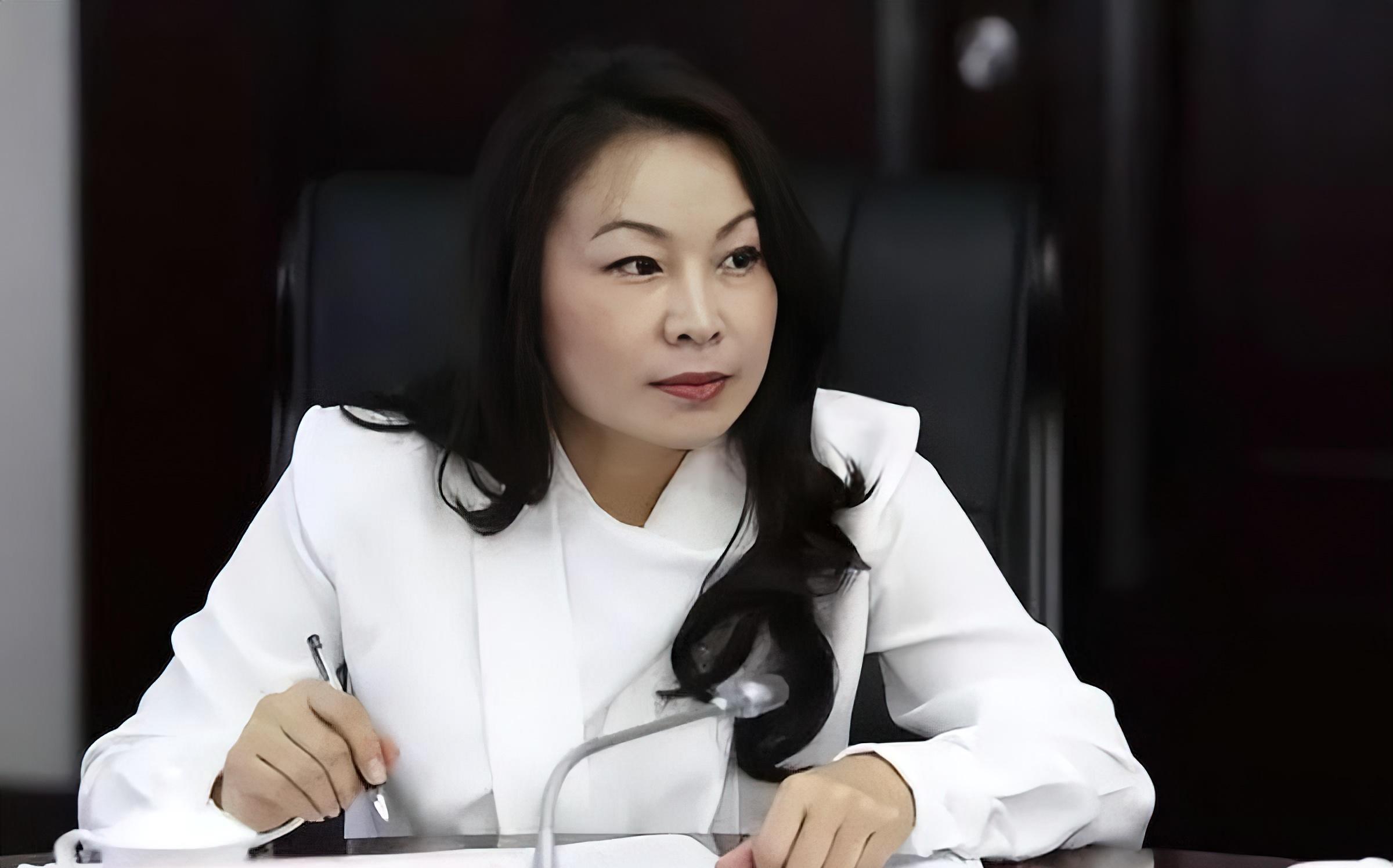 罗敏|为升职不惜以身体开道,同时服务于三名高官,这个美女贪官终被抓!