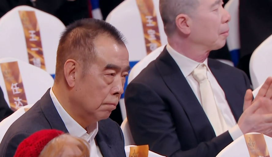 |华表奖现场座位位次,让流量爱豆在娱乐圈地位,显得极其尴尬