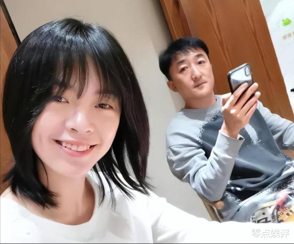 爱情公寓男二刘伯勋离世,从发病到去世仅10天,留妻女相依为命