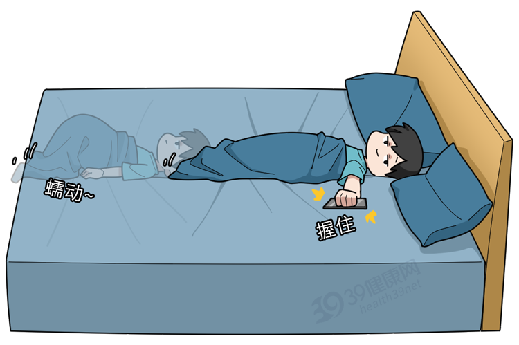 总喜欢在睡前玩手机的人,不用多久,就可能会“落下”5个毛病