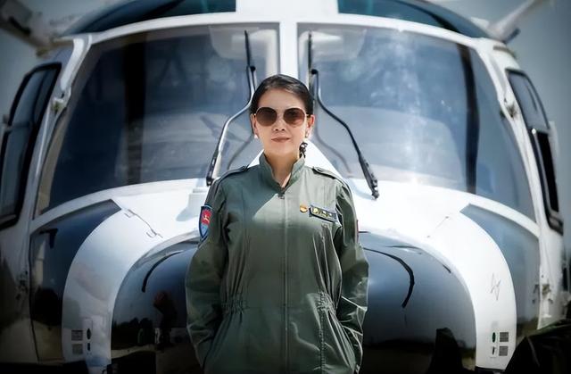 求职|空姐过剩转行，离职后的空姐都去了哪里？看完就知道了