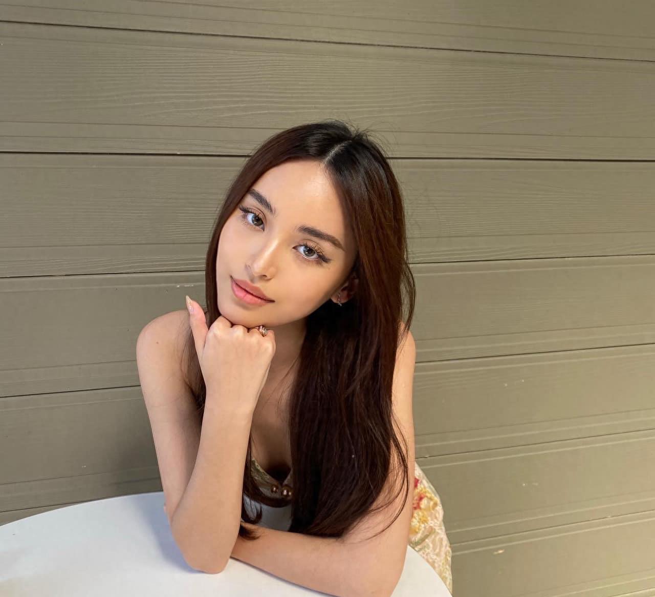 恭喜!24岁泰国女星Fah首胎产女!