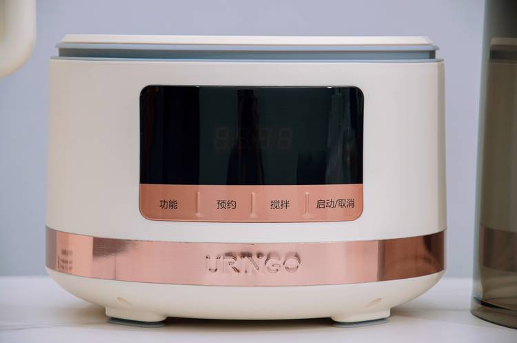 破壁机|高颜值、多功能、低噪声——七彩叮当静音破壁机