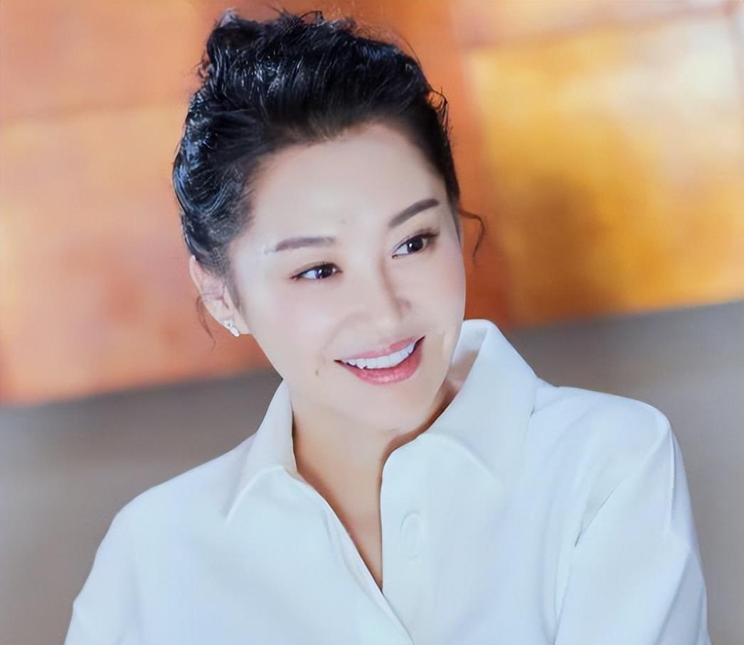 单身多年生理上的问题该怎么解决?“未婚尤物”许晴回答的好直接