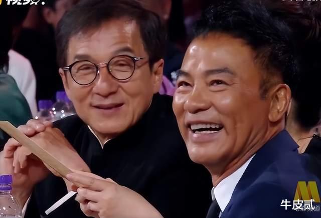 李宇春和华晨宇,两个“混子”歌手,在香港这一夜彻底现了原形