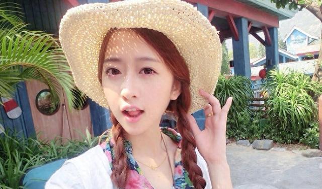 封王易主？卓仕琳二次直播太惨淡！1小时封四次，腿上刺青显眼