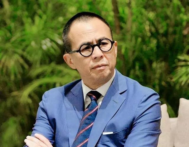 梁洛施|梁洛施晒儿子送的母亲节礼物，都是自豪感！与李泽楷关系保持神秘