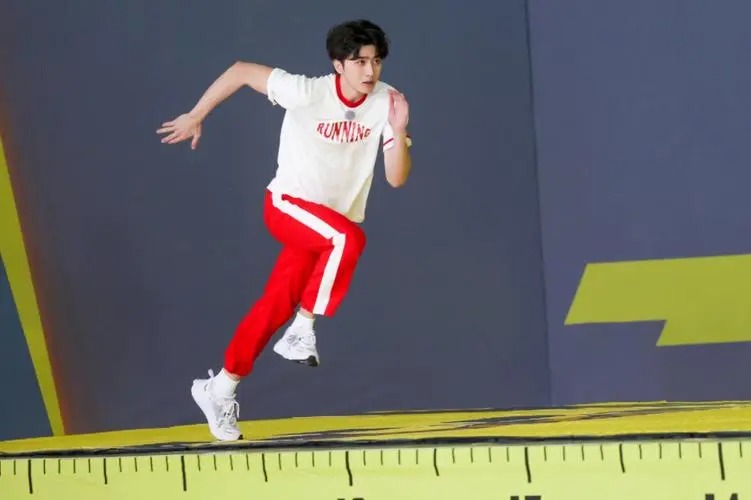 奔跑吧兄弟|跑男兄弟:从火爆热门到失去原汁原味,如今的跑男还能看吗?