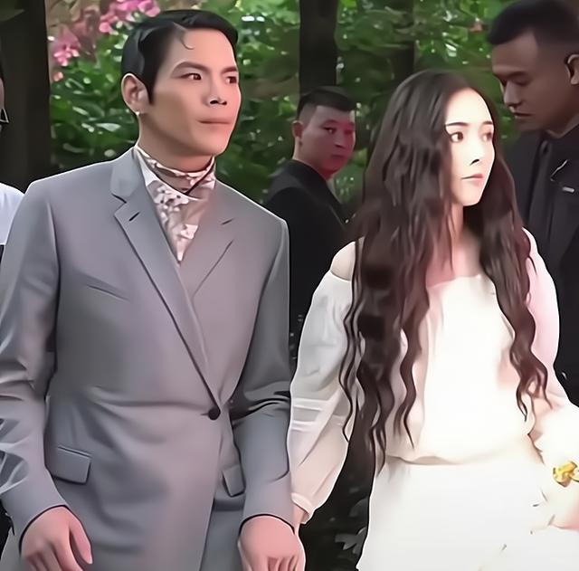 郭碧婷|向佐郭碧婷同框太难看,一个卑微一个爱答不理,装都懒得装了