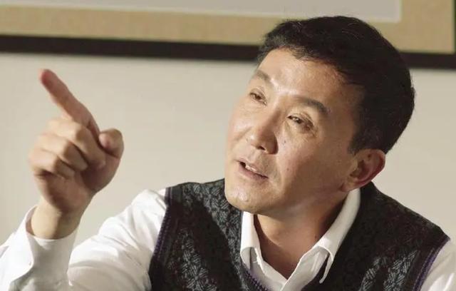 假脸成为一部剧的累赘,《他从火光中走来》遇质疑,老戏骨也彻底翻车了