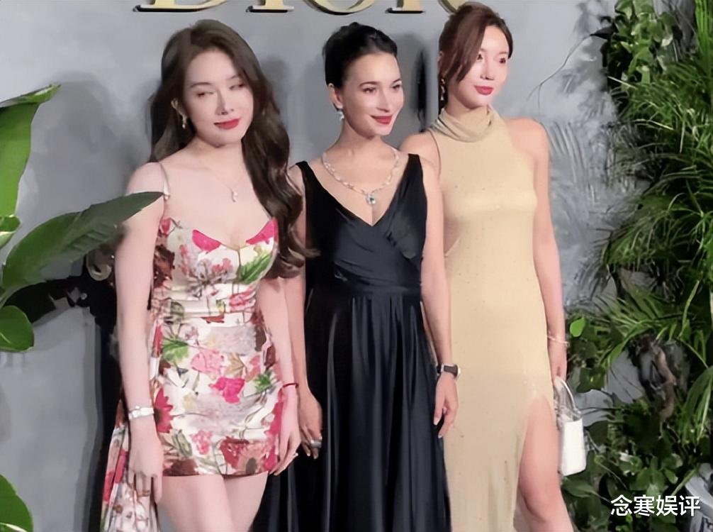 卢靖姗|网红与卢靖姗合影不礼貌，不甘被骂继续搞事情，称江疏影穿衣显壮