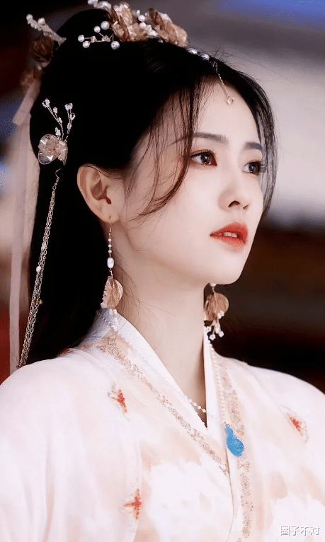 这一次,29岁的白鹿,不再被观众宽容