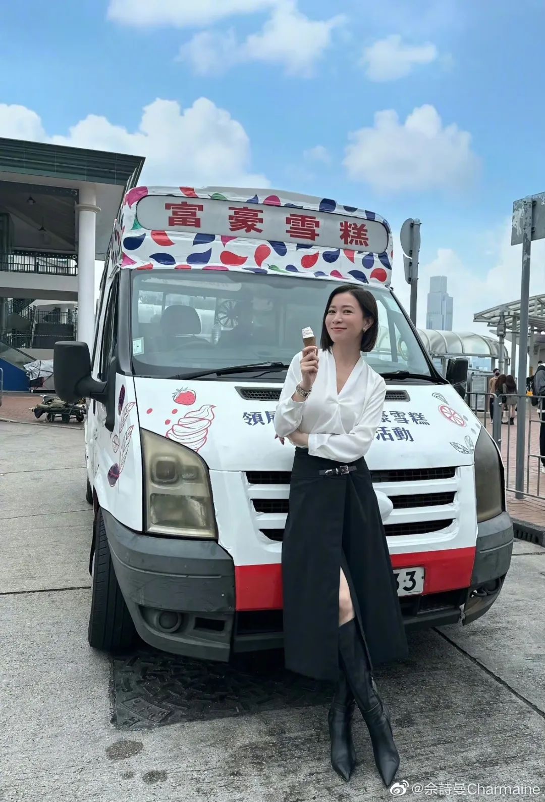 佘诗曼|47岁佘诗曼未婚独居：没有爱情，但有很多很多钱