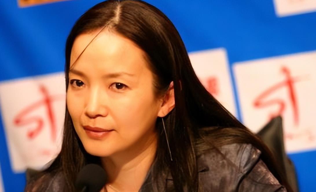 孙海英|孙海英在美富人区捡瓶子卖21美元,热议后回应:要你们管,不后悔