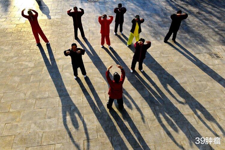 人一老，各种病都来了？中老年人对这3件事别太勤快，对健康无益