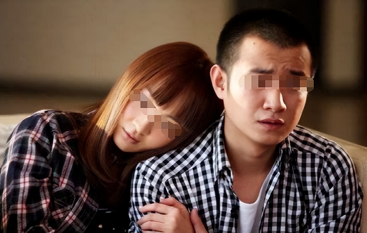 出轨门10年后,姚笛“毁容式”近照曝光,网友炸了:“活该!”