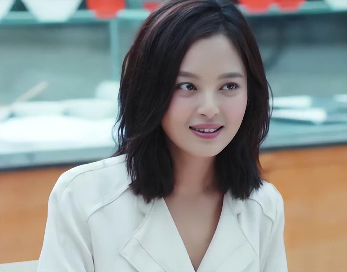 37岁“丑出圈”的辛芷蕾，终于给娱乐圈敲响警钟