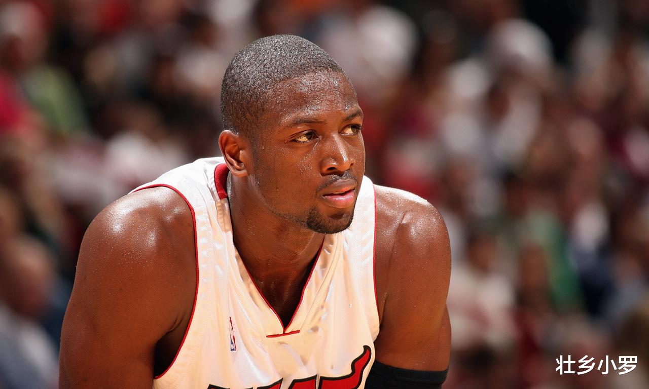 有一说一,闪电侠韦德跟哈登哪个实力更强,职业生涯对此说明一切