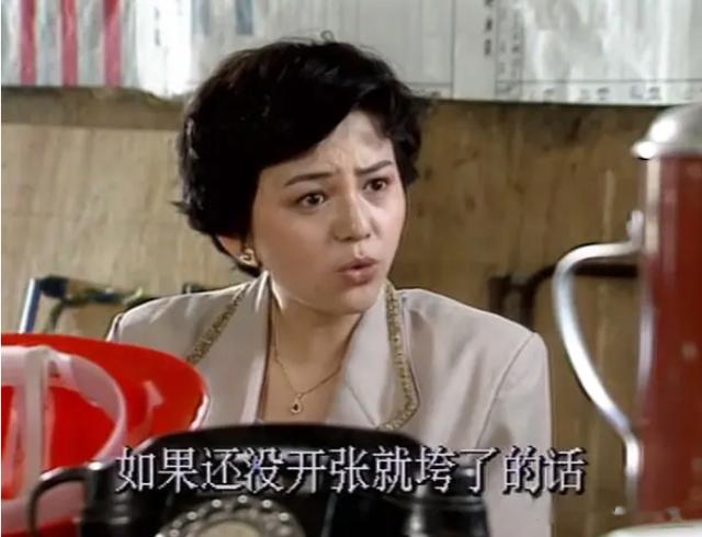 都是演精英,秦岚刘涛对比袁泉,自然脸“医美”脸,差距一目了然