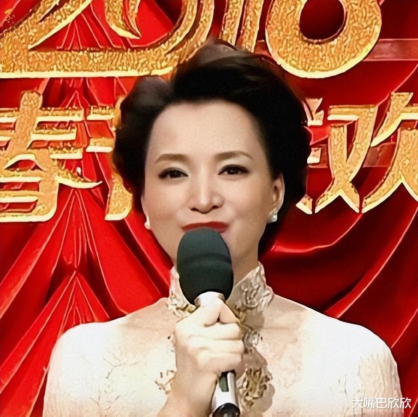 董卿|从央视一姐到“查无此人”,49岁的董卿,为何落到今天这个下场?