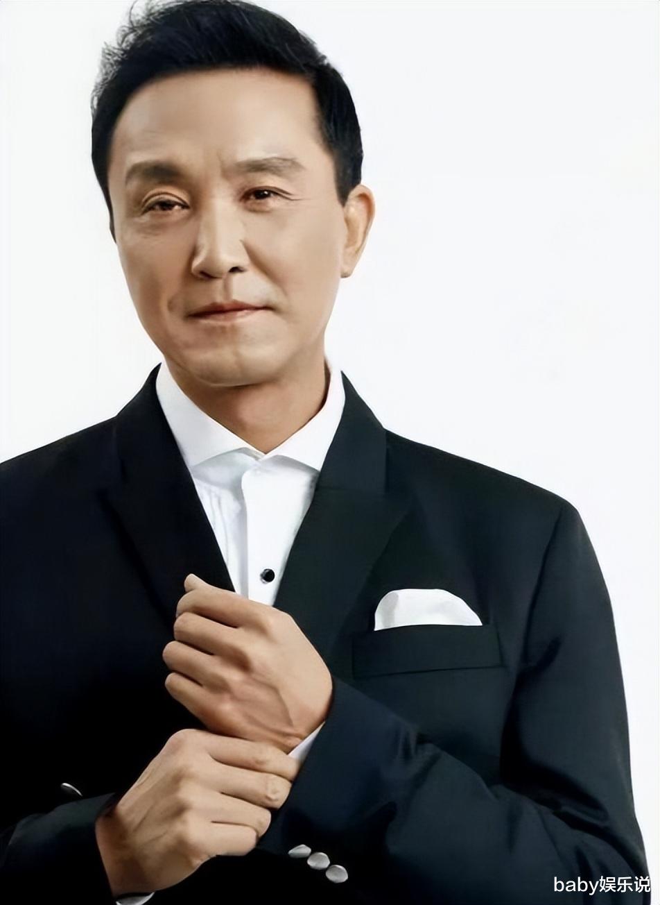 吴昕|演员吴刚:娶初恋岳秀清,结婚31年生一明星儿子