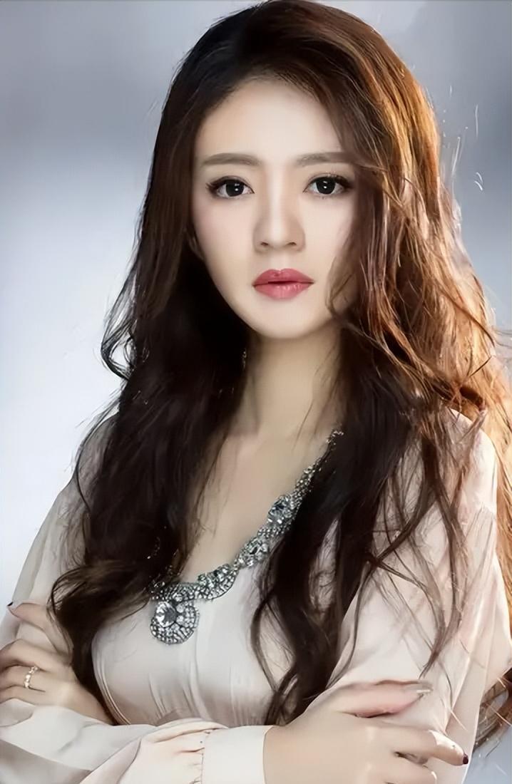 冯绍峰|有一种“整容”叫冯绍峰离婚