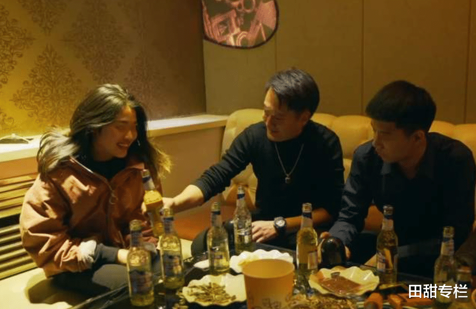 00后又来整顿职场了!入职当晚领导让陪酒,在线开撕后离职