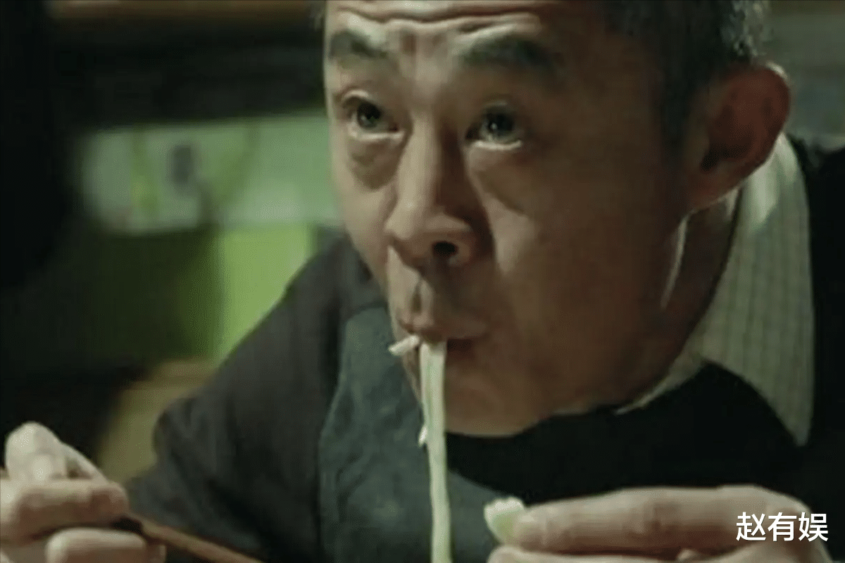 郭麒麟|吃得越狠,演技越稳!郭麒麟吃面,扯下多少演员的“遮羞布”?
