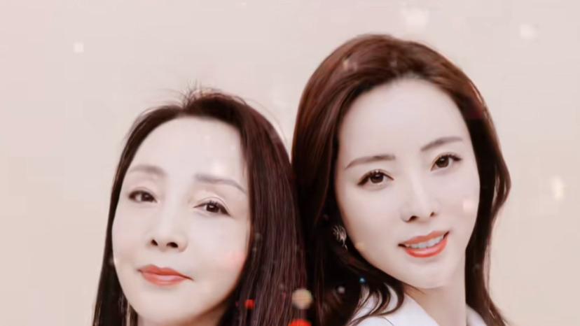 李思思|央视主持人李思思为妈妈姥姥庆生，母女拍写真共用一张脸基因强大