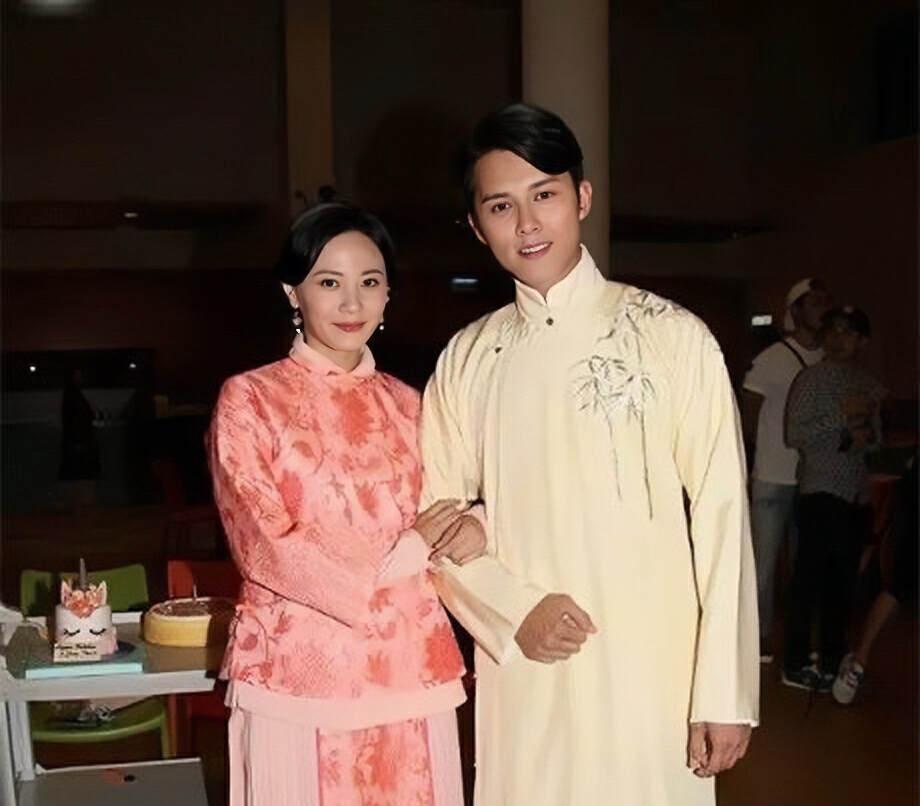 朱晨丽|TVB知名女星与绯闻男友分手，男方已取关女方