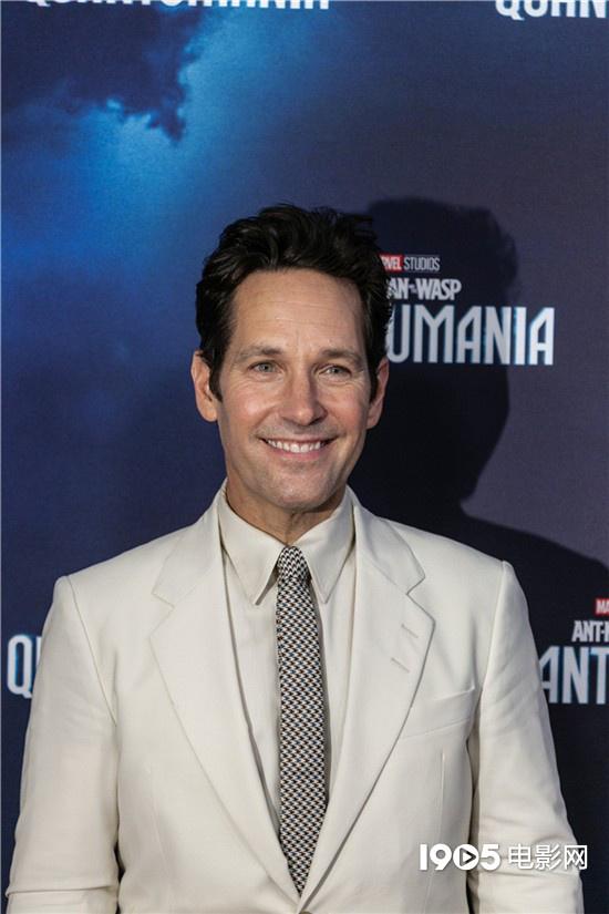 |《蚁人3》首映 53岁保罗·路德精神抖擞驻颜有术