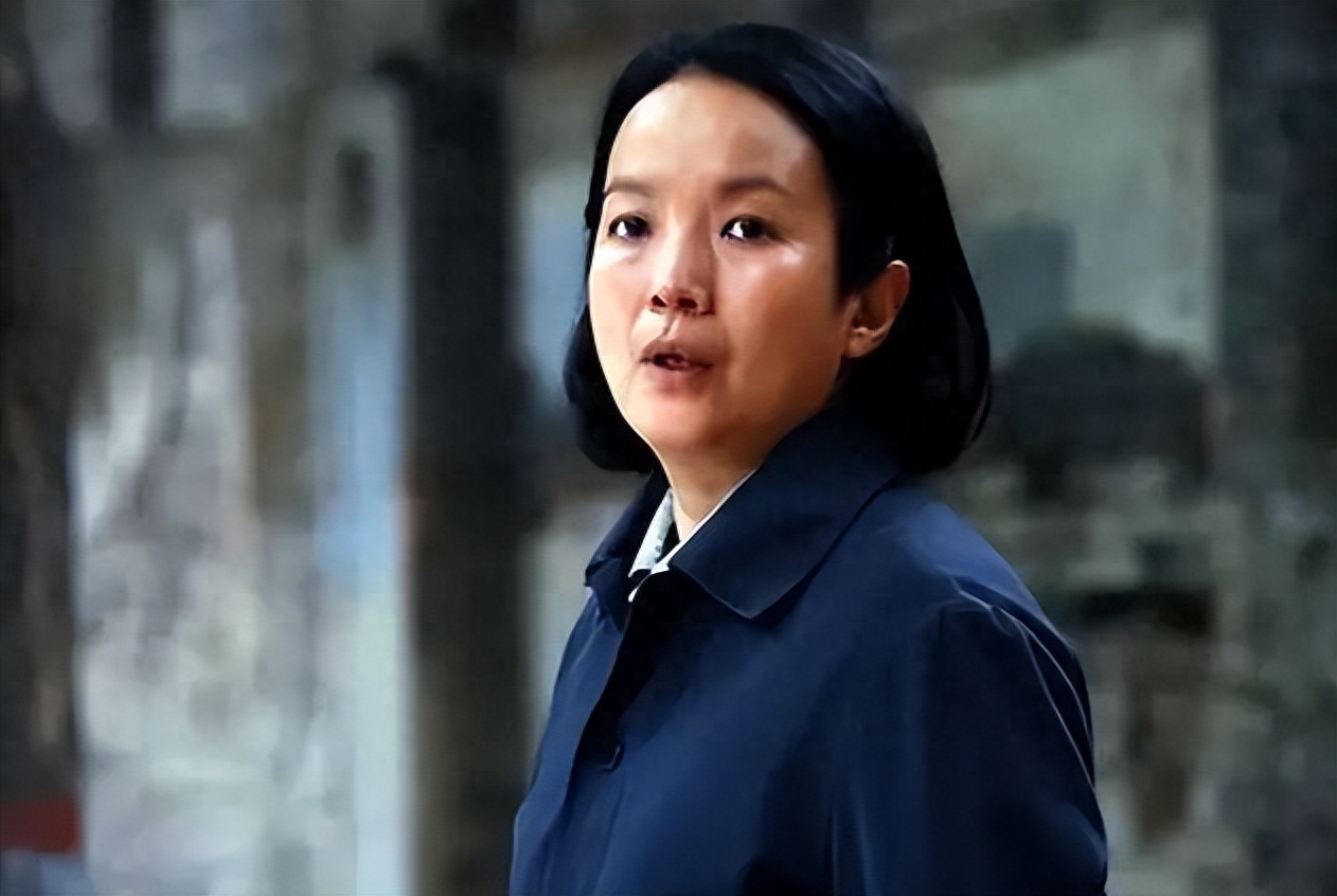 善恶终有报！曾为安倍晋三哭丧的吕丽萍，已经活成了一个“笑话”