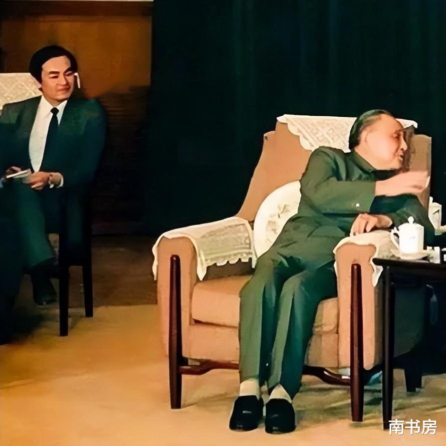 陈宝珠|88年邓公与王毅的一张珍贵合影，在当时，王毅还是外交部一支新秀