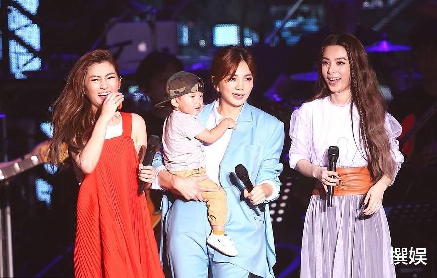 佘诗曼|这一次,娱乐圈的现实和残酷,在“SHE三女”身上体现得淋漓尽致