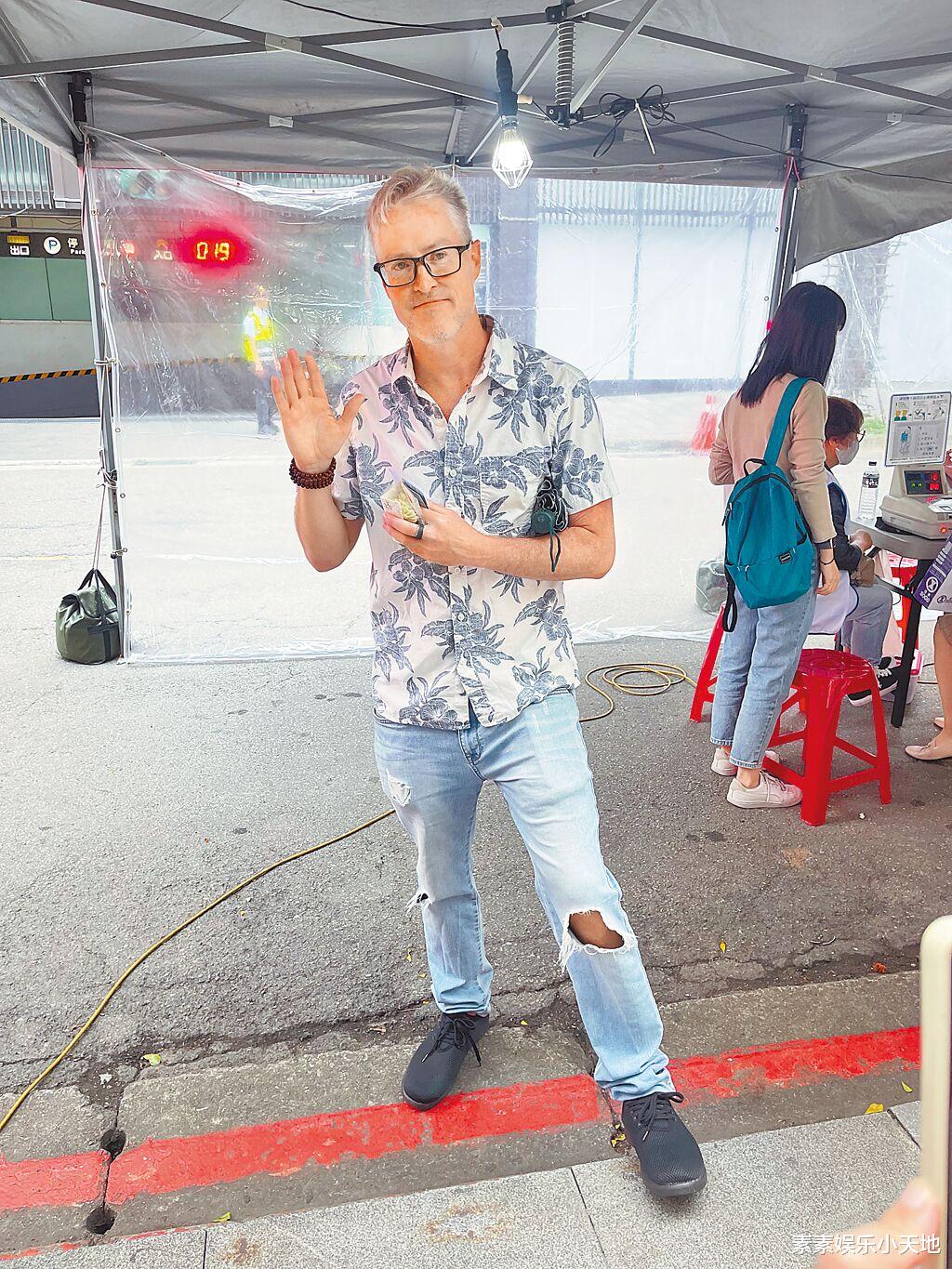 夏克立暴瘦16斤现身,千万资产遭冻结,指责黄嘉千设计陷害