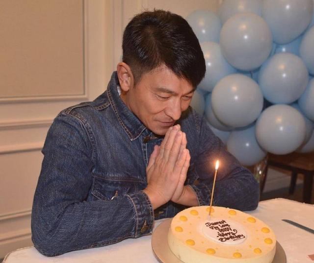 祝福刘德华!喜迎62岁生日,比林子祥叶倩文还重量级的嘉宾未到场