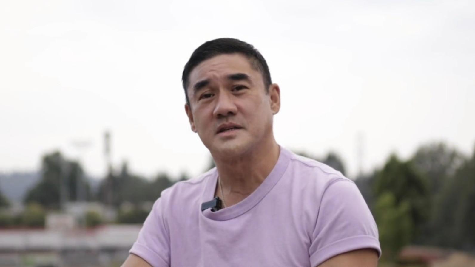 吴大维|56岁吴大维婚后近照曝光，脸蛋圆润略显发福，为陪伴两岁女儿减产