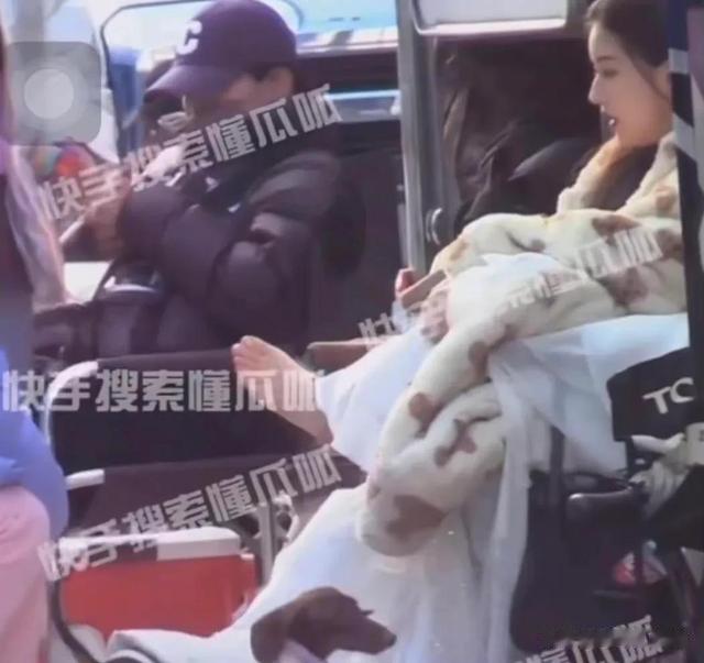 徐梦洁|徐梦洁回应整容传闻，虞书欣晒手势舞视频，助理帮赵露思穿袜子