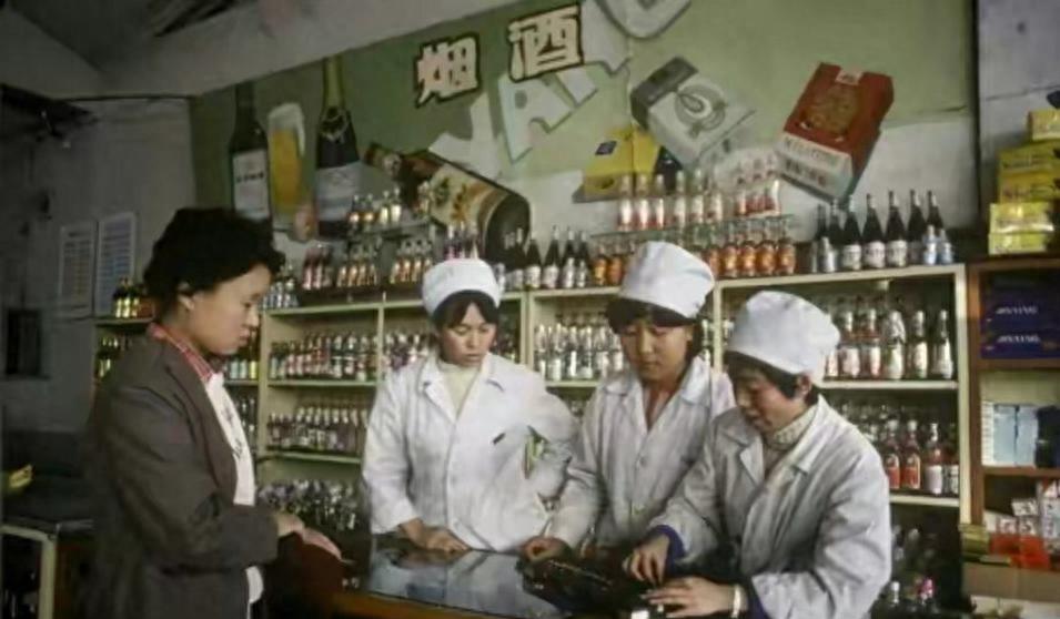 七八十年代的“铁饭碗”,当时人人追捧,如今已沦为社会底层职业