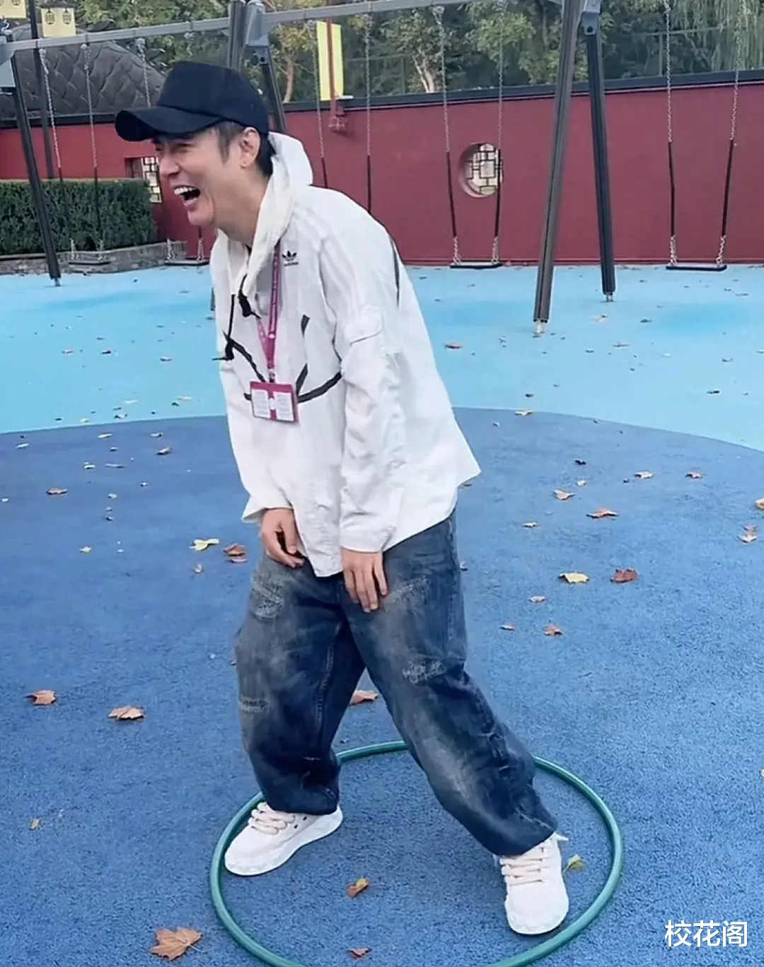 张丹峰毕滢同晒健身画面，不同方式引热议，洪欣找到自己的快乐