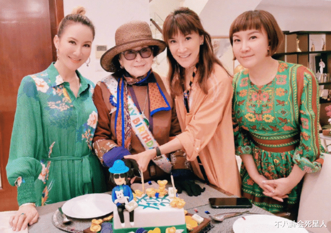 同样是遭外国老公背叛，熬过去了是韦唯，熬不过去就成了李玟