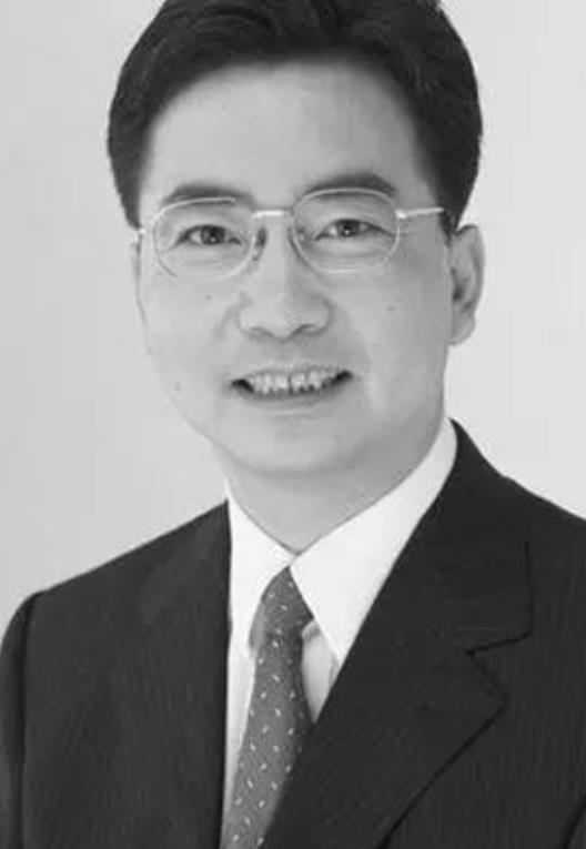 中国电影|杭州“三多市长”落马，玩弄多位女明星，最爱制服搭高跟鞋