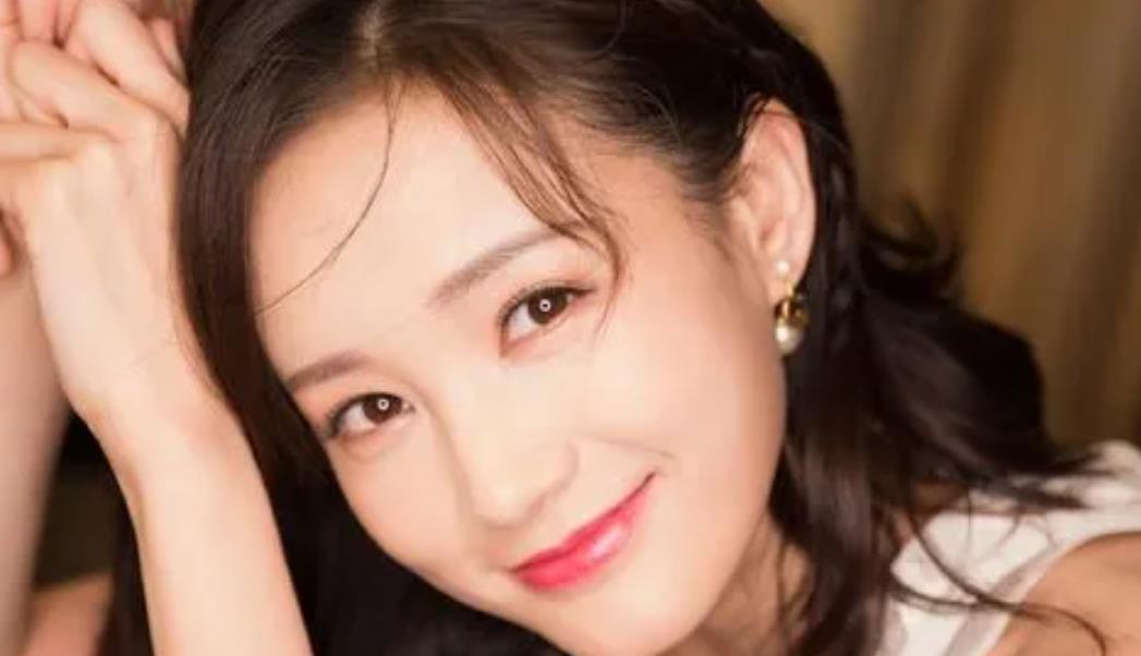 不雅行为被曝光！这次，33岁的李一桐再也无法全身而退了！