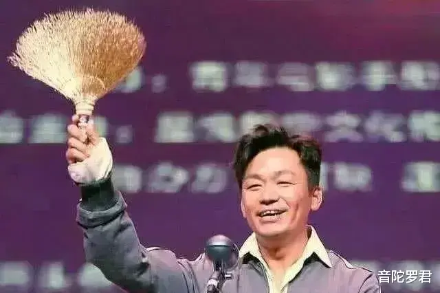 王宝强《八角笼中》首波口碑出炉了！观众的打分评论“一针见血”