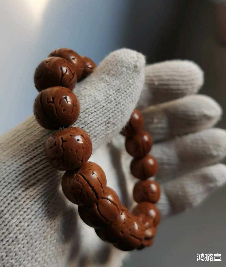 文玩|文玩手串文盘、武盘到底有啥区别?这些差别还是有的