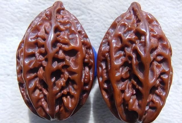 文玩核桃|文玩核桃对你说:你可以这样盘玩