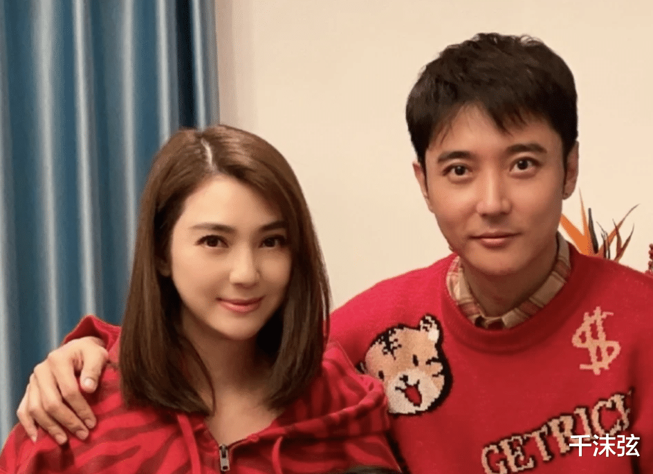 张丹峰|张丹峰被曝协议离婚,女方疑净身出户,毕滢私照曝光不输洪欣