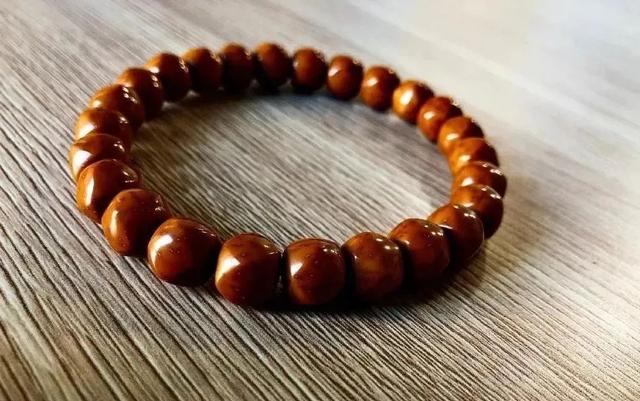 |手串有那么多珠型，各自的优缺点你都知道吗？